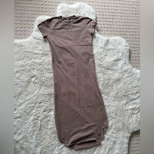 Frank & Eileen Harper Dress color Toasted size small. Excellent used condition